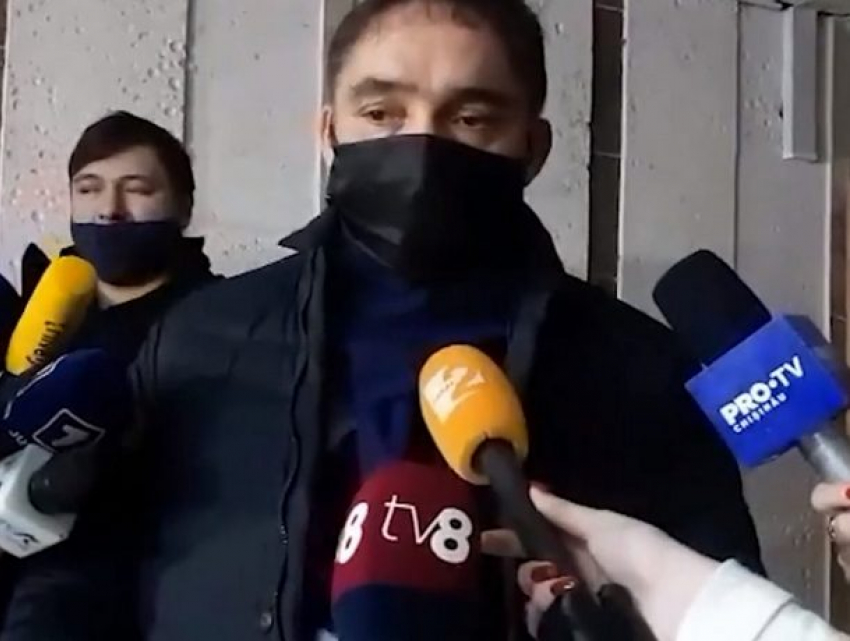 Александру Стояногло продлили арест еще на 30 суток 