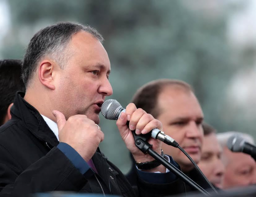 Додон рассказал, за что Филипа нужно отправить в отставку 