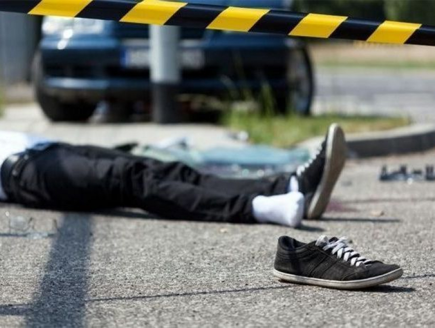 Водитель насмерть сбил пешехода и скрылся с места ДТП в Кагуле 