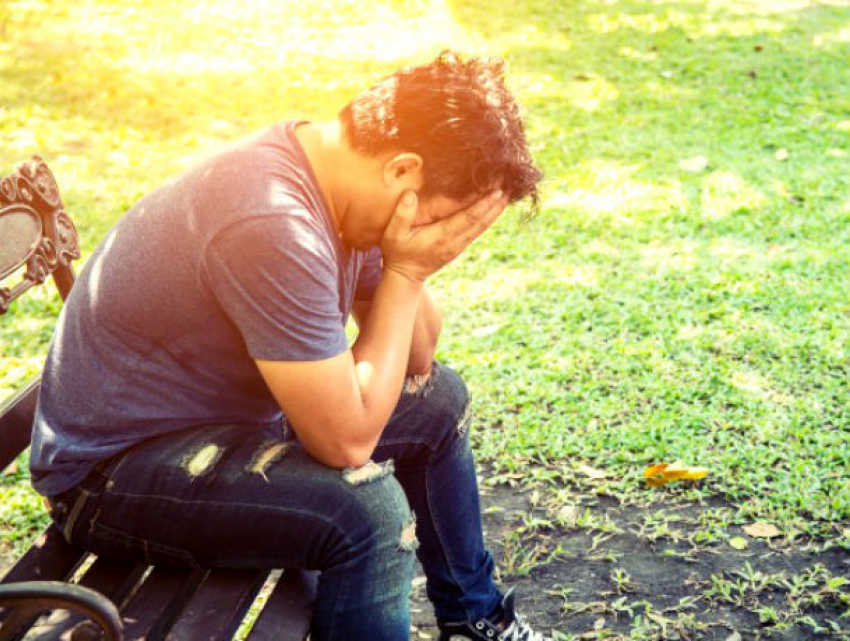 Несовершеннолетний совершил самоубийство на ферме в молдавском селе