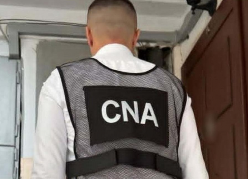Эксперт по техосмотру задержан CNA в Кагуле. Ущерб государству — более 600 000 леев