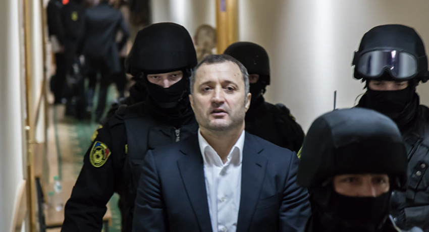 Ровно год назад впервые в истории Молдовы был арестован бывший премьер-министр