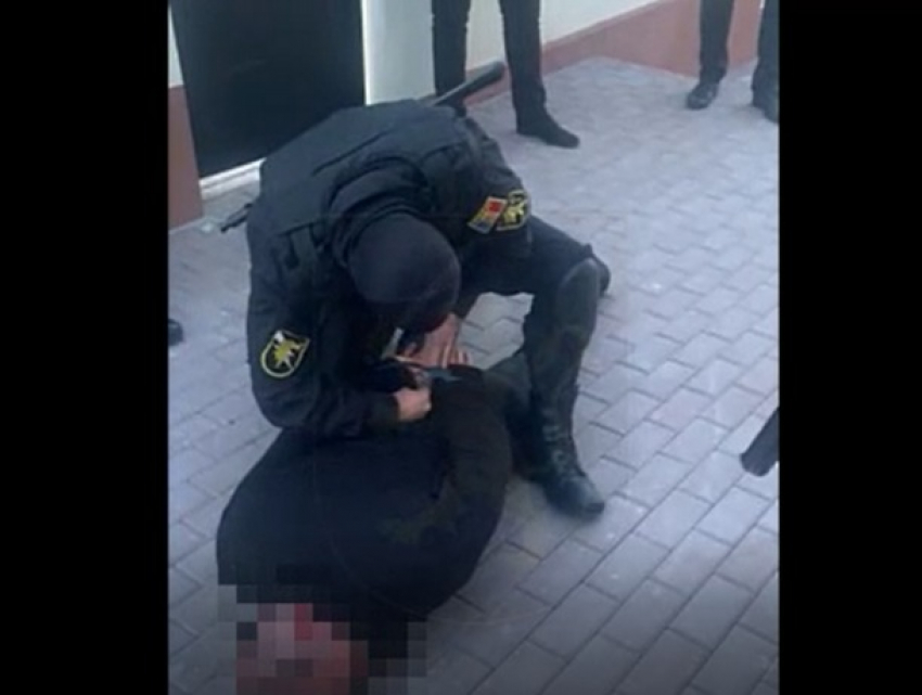 Появилось видео задержания инициаторов взрыва в Кишиневе