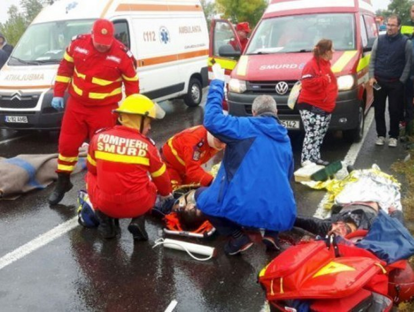 Цепная авария с жертвами произошла возле румынского города Урзичень 