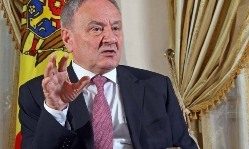 Сегодня Тимофти должны представить новое большинство и кандидата в премьеры 
