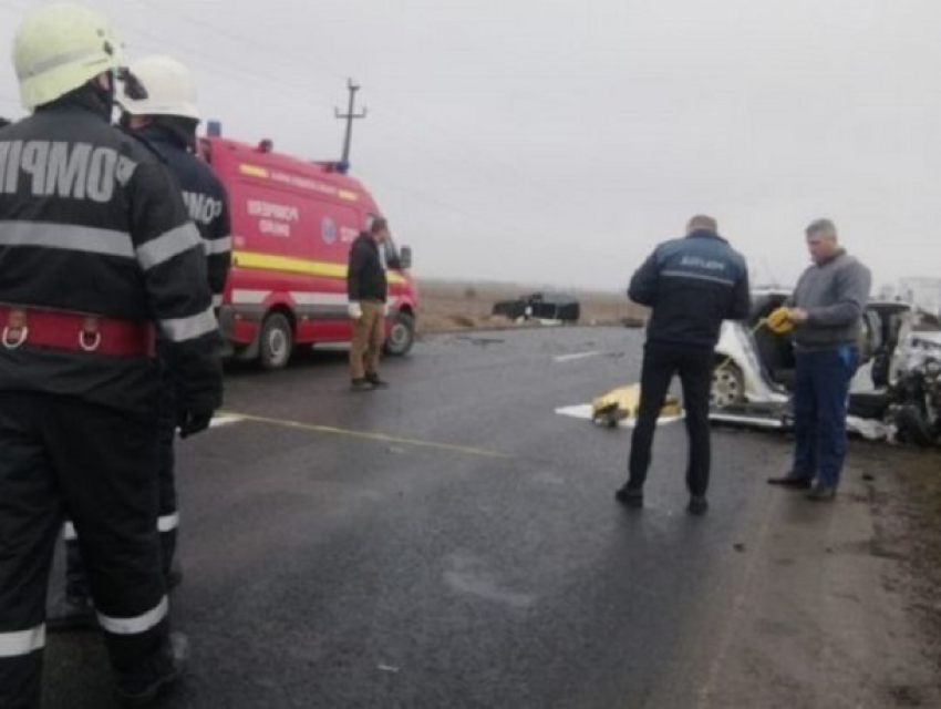 Молдавская семья пострадала при столкновении автомобилей на заснеженной трассе на юго-востоке Румынии