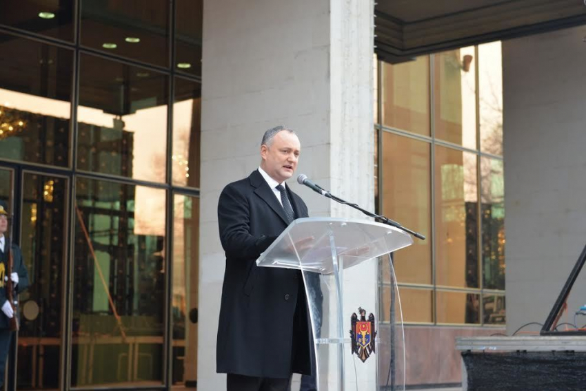 Игорь Додон представил свою президентскую команду 