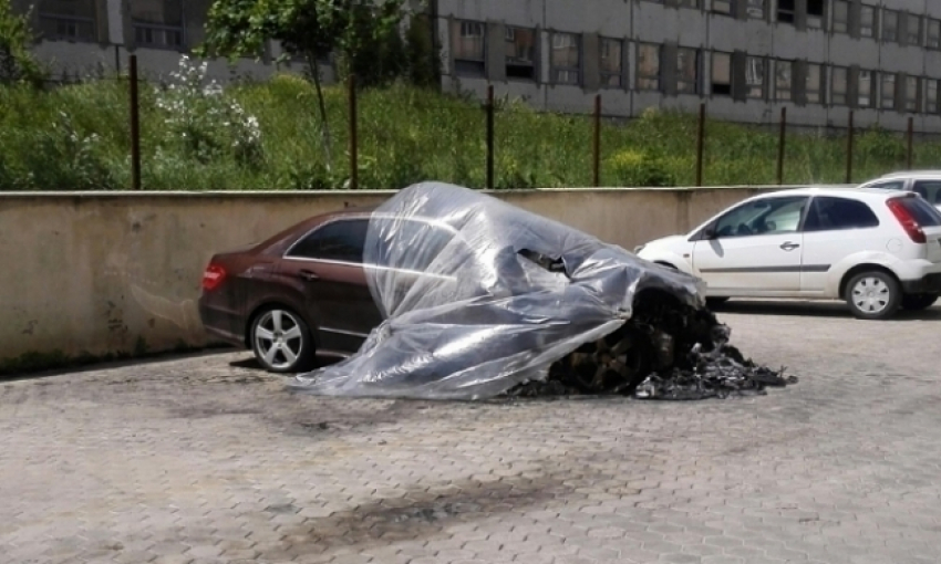 В Кишиневе рано утром сгорел автомобиль