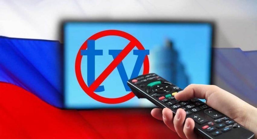 Парламентское большинство проголосовало за запрет трансляции российских телепередач в Молдове