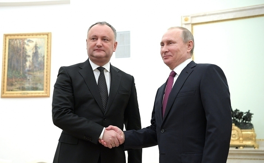 Додон на встрече с Путиным: Уверен, что в отношениях между Молдовой и Россией начинается новый этап 