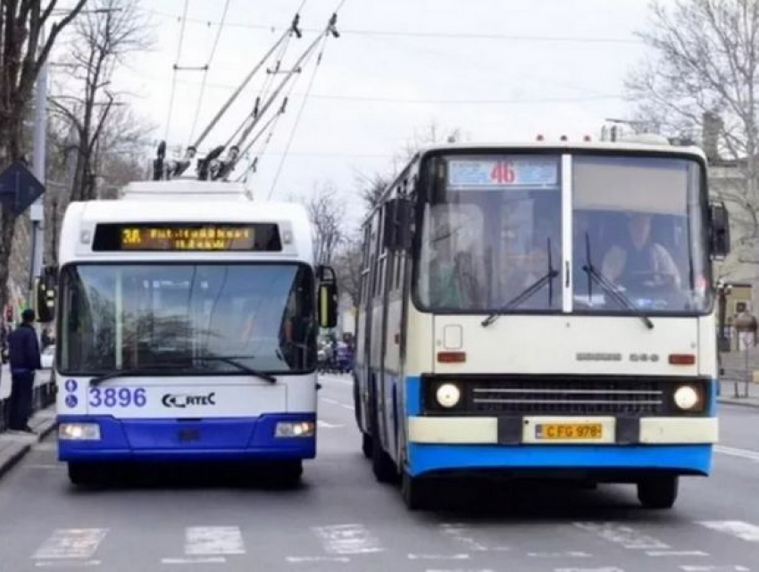 Проезд на троллейбусе и автобусе в столице подорожает - тариф рассчитан