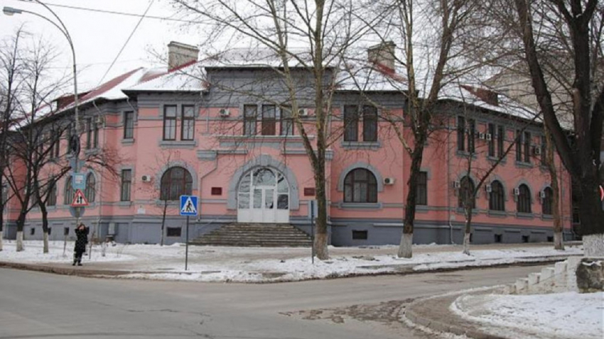 На должность главы столичного Управления образования подана всего одна заявка: конкурс пройдет повторно