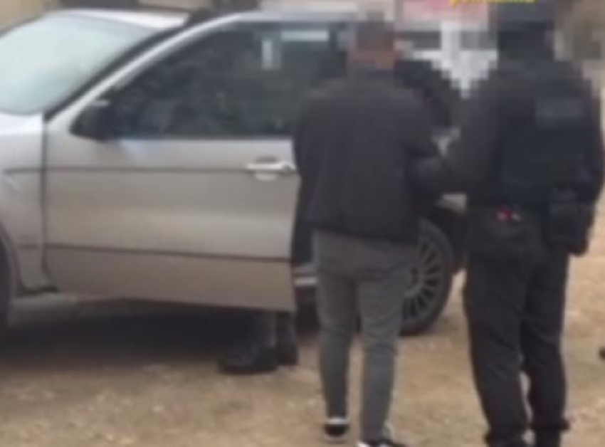 Молдаванин, которого «кинул» работодатель во Франции, пообещал уничтожить помогавшего ему в трудоустройстве соотечественника