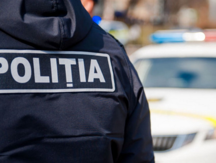 Протащил полицейского по асфальту: водителя приговорили к условному сроку