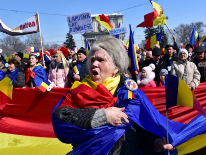 Зазеркалье новой парадигмы молдавской власти: «победобесие» и прочие заказные конструкты