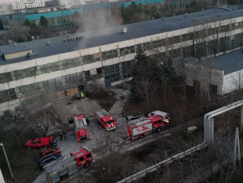 Еще один пожар произошел на заводе Мезон в воскресенье