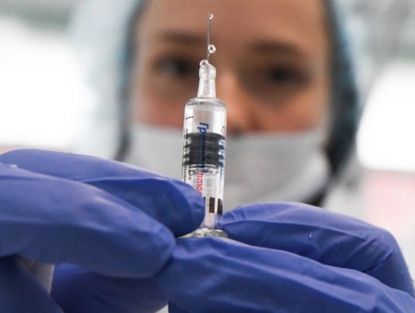 Депутаты поддержали обращение правительства о закупке вакцины, минуя предусмотренные процедуры 