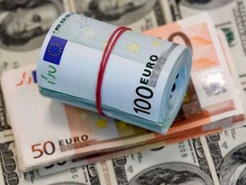 Евро подорожает, доллар подешевеет: курсы валют на выходные 