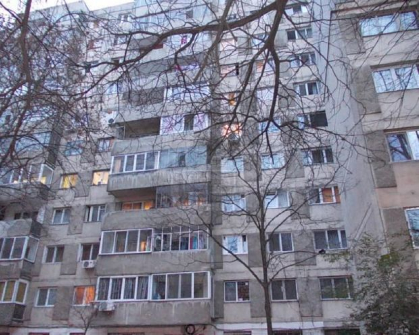 На Буюканах девушка пыталась покончить жизнь самоубийством