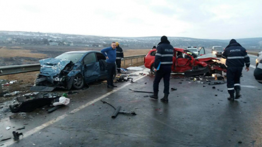 В аварии под Оргеевом погибли два человека