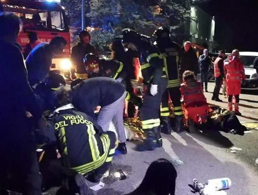Паника и давка в ночном клубе в Италии: погибли шесть человек, более сотни пострадали 