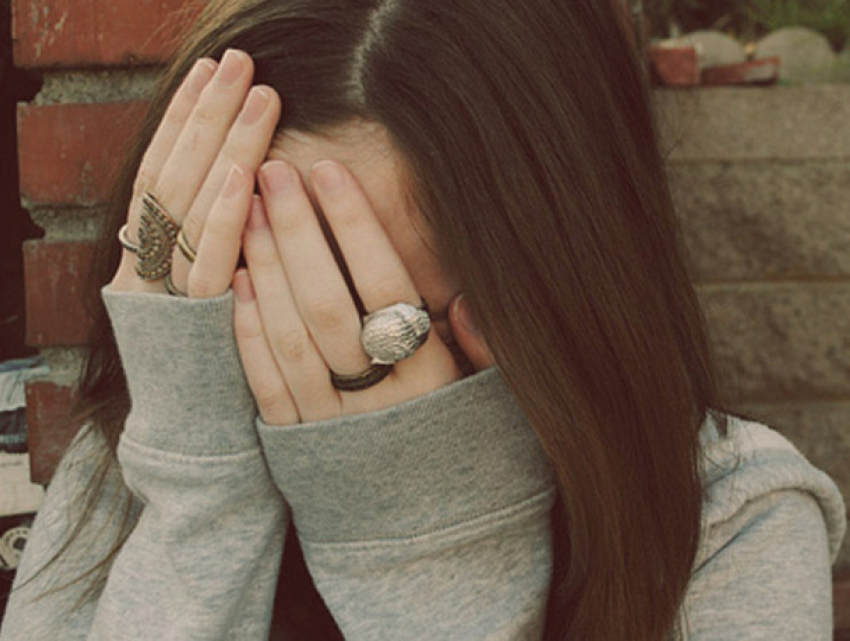 Врач изнасиловал несовершеннолетнюю девочку в Тараклии