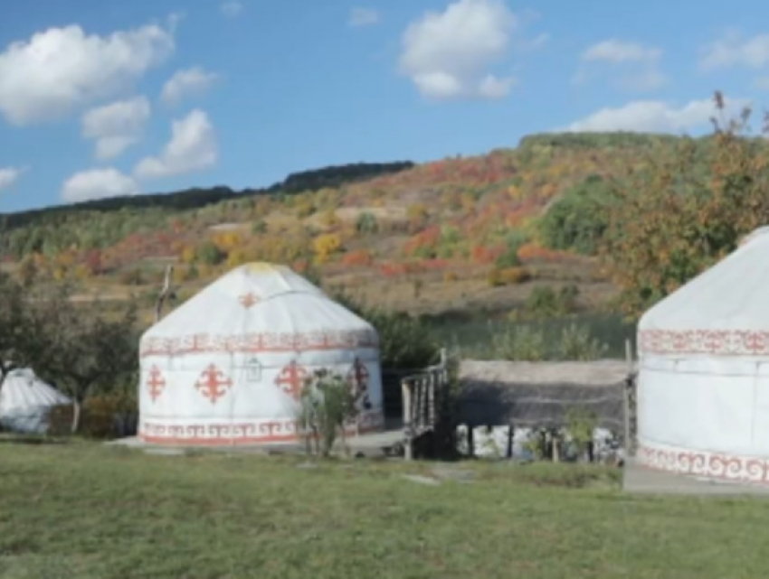 Кыргызские юрты в Молдове привлекают туристов