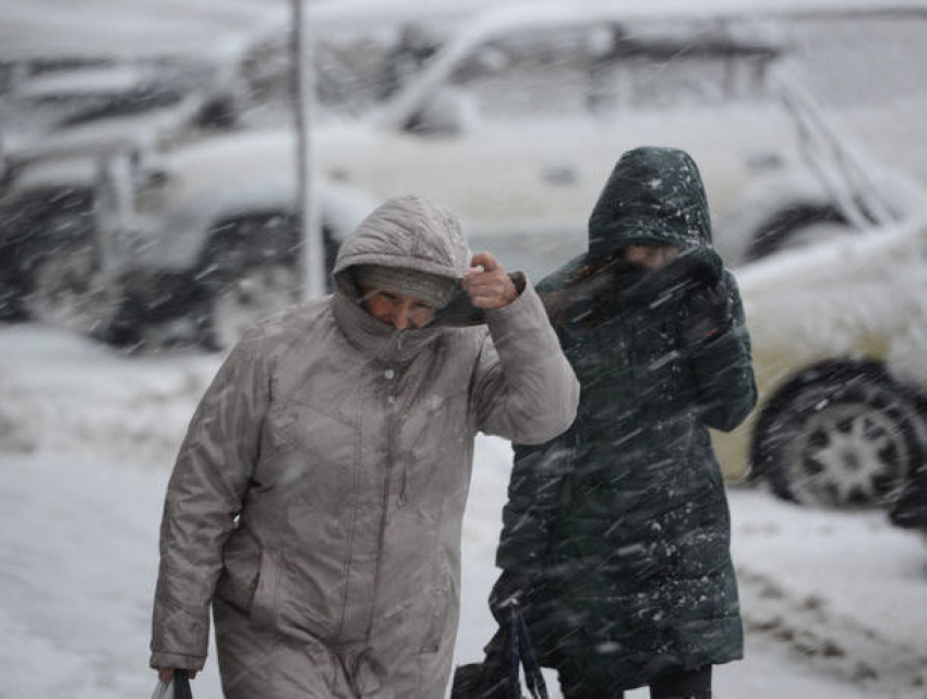 Сложные погодные условия проверят на прочность жителей Молдовы: объявлен желтый код опасности