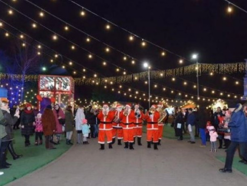 Рождественская ярмарка в центре Кишинева официально закрылась