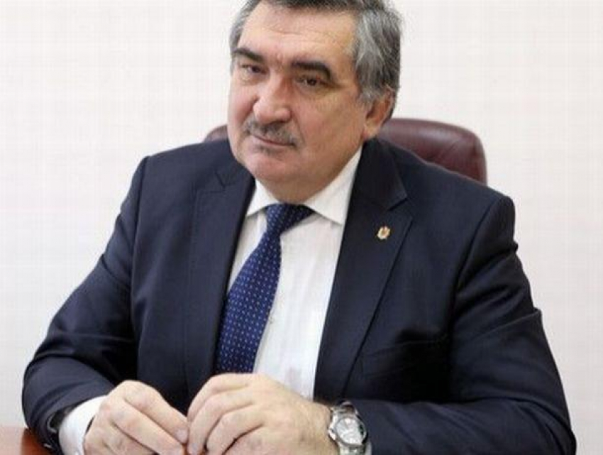 Скончался бывший министр из правительства Филата - Владимир Хотиняну