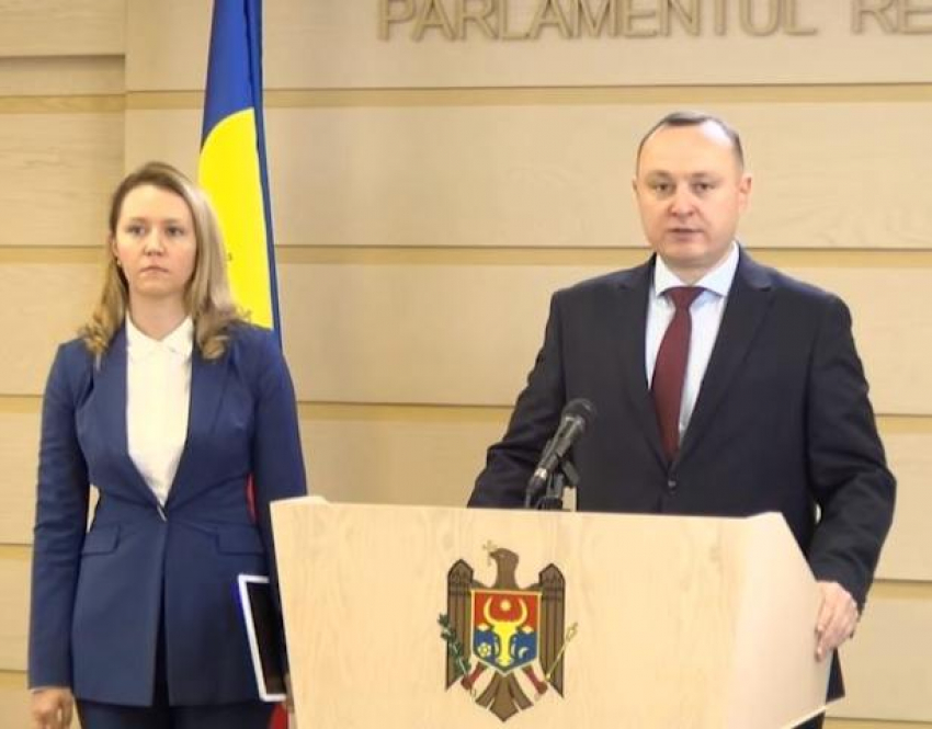 ПСРМ раскритиковала атаки Санду на нейтральный статус Молдовы
