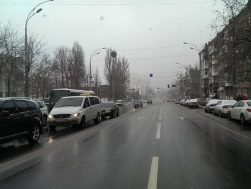 Ночью – зима, днем – осень: во вторник характер погоды в Молдове не изменится