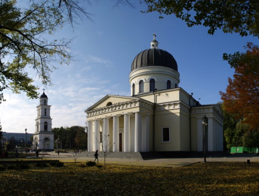 Власть в Молдове начала атаку на православную церковь