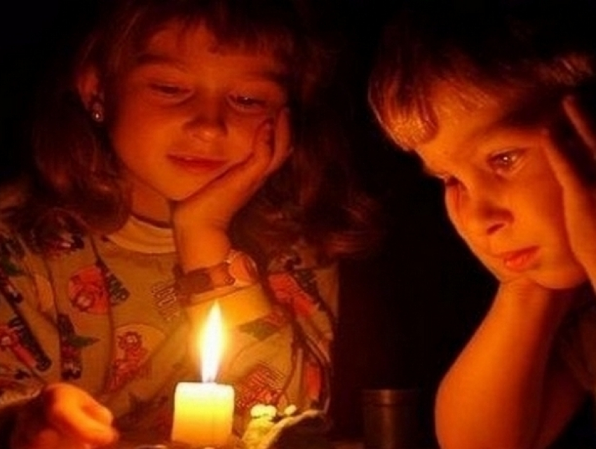 Массовые отключения света произойдут в четверг в Кишиневе и 17 районах Молдовы