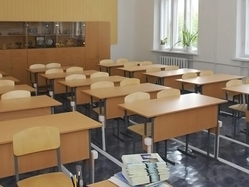 Погорели на шпаргалках: 34 девятиклассника лишились попытки сдать экзамены 