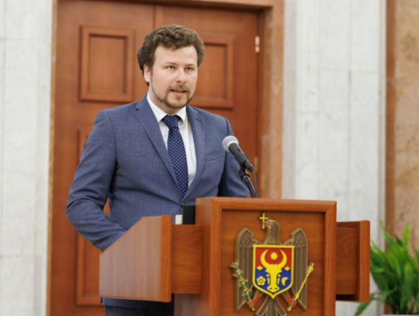 Перчун: каждый интерактивный учебник обойдется в 50 тысяч евро