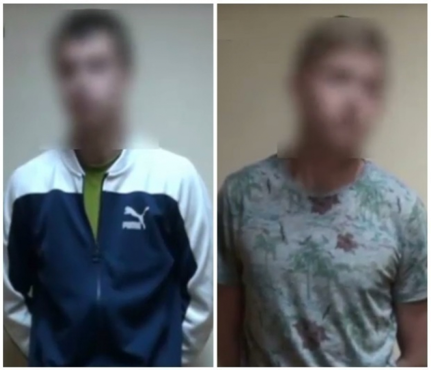 В Кишиневе трое молодых людей ограбили таксиста, угрожая осколком бутылки