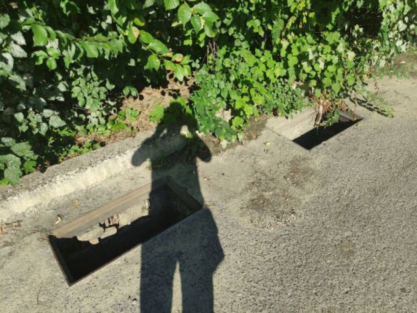 В Молдове воруют даже ливневые решетки
