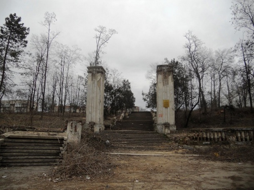 Депутаты платформы DA хотят превратить кладбище румынских солдат в охраняемый государством памятник