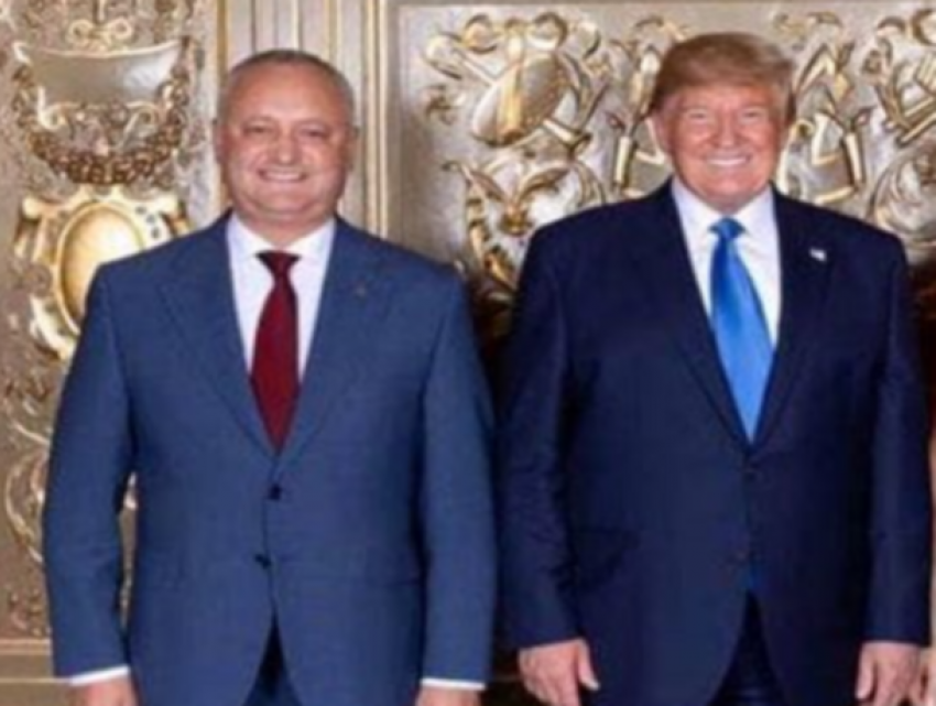Президент Молдовы поздравил Трампа с Днем независимости