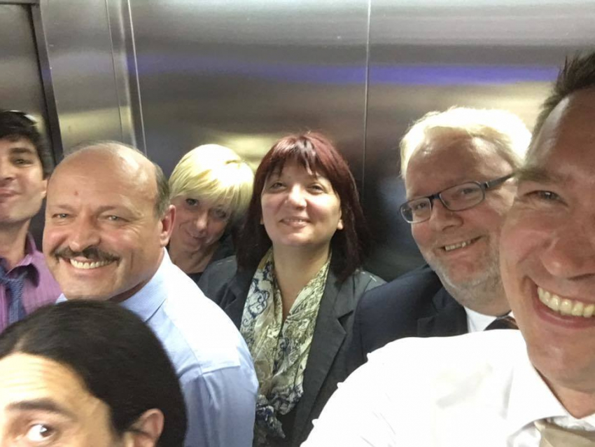 Гилецкий застрял в лифте в Генеральной прокуратуре Македонии 