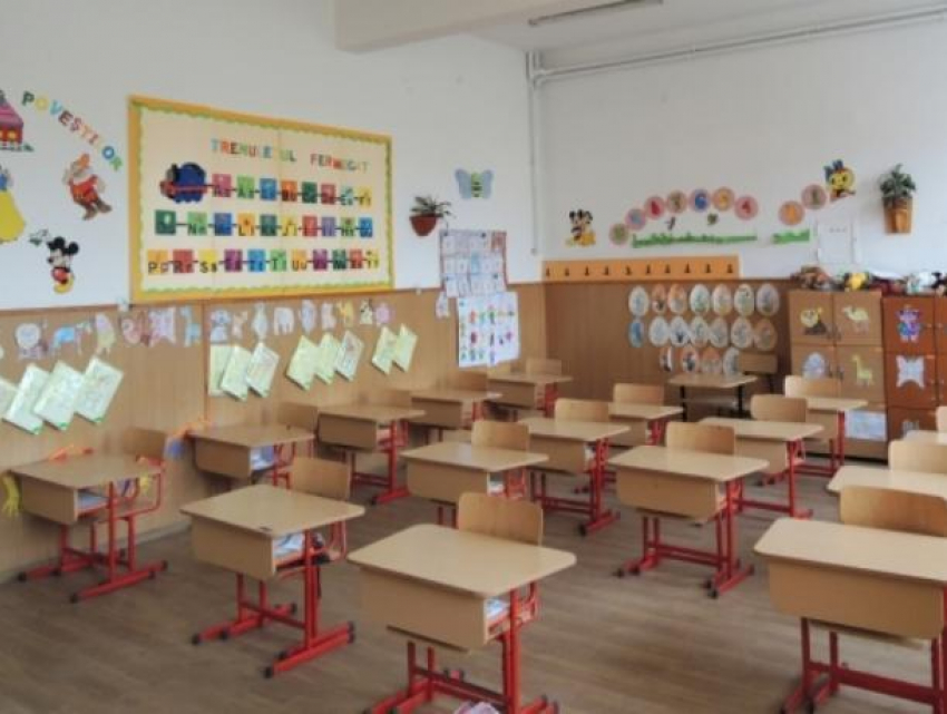 Начался второй этап зачисления детей в первый класс посредством платформы E-școală