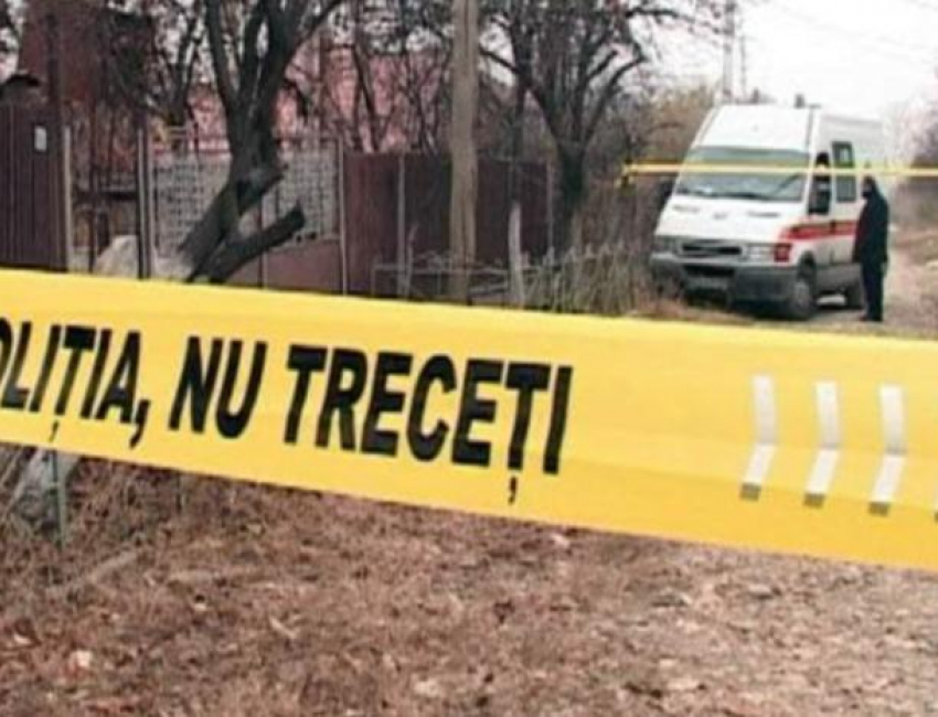 Дно! 33-летний мужчина обезглавил родную мать ножницами