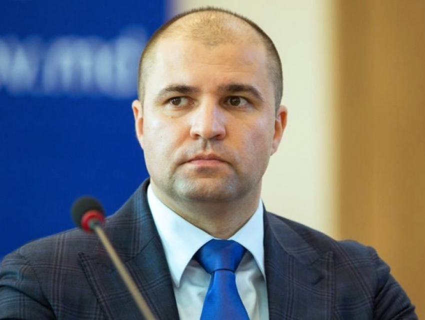 Депутата от ACUM повеселили слухи о кандидатуре Чеботаря на пост примара