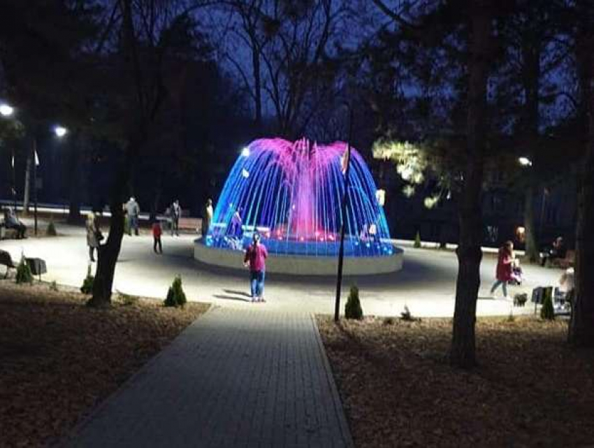 В парке «Шипка» на Рышкановке появился фонтан 