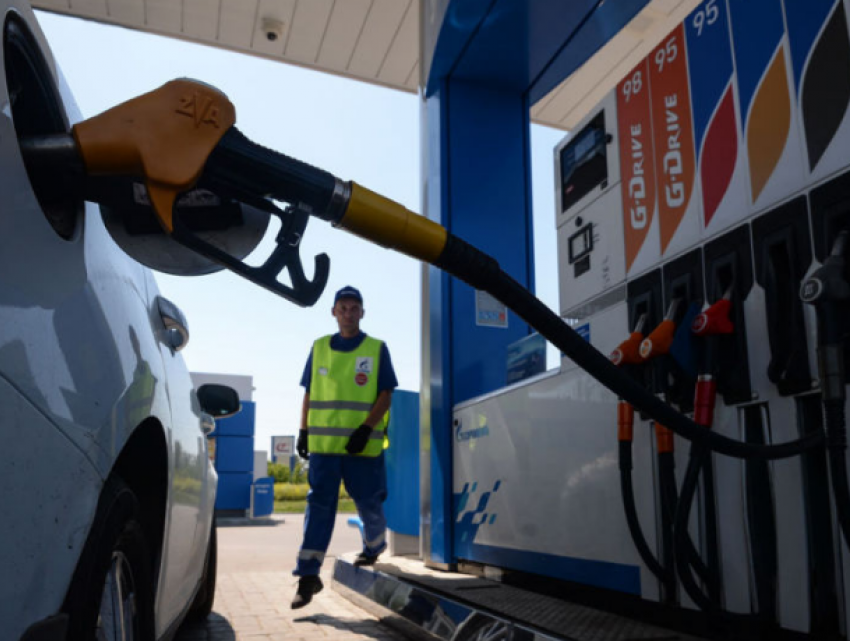 Власти проверят рост цен на топливо в Молдове
