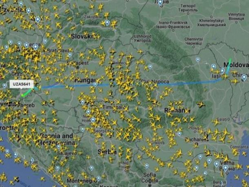 Украинский военный самолет вылетел из молдавского аэропорта в Маркулештах