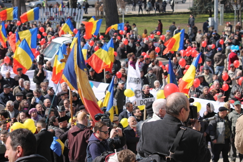 На марш унионистов в Кишинев съехались румыны из Галац 