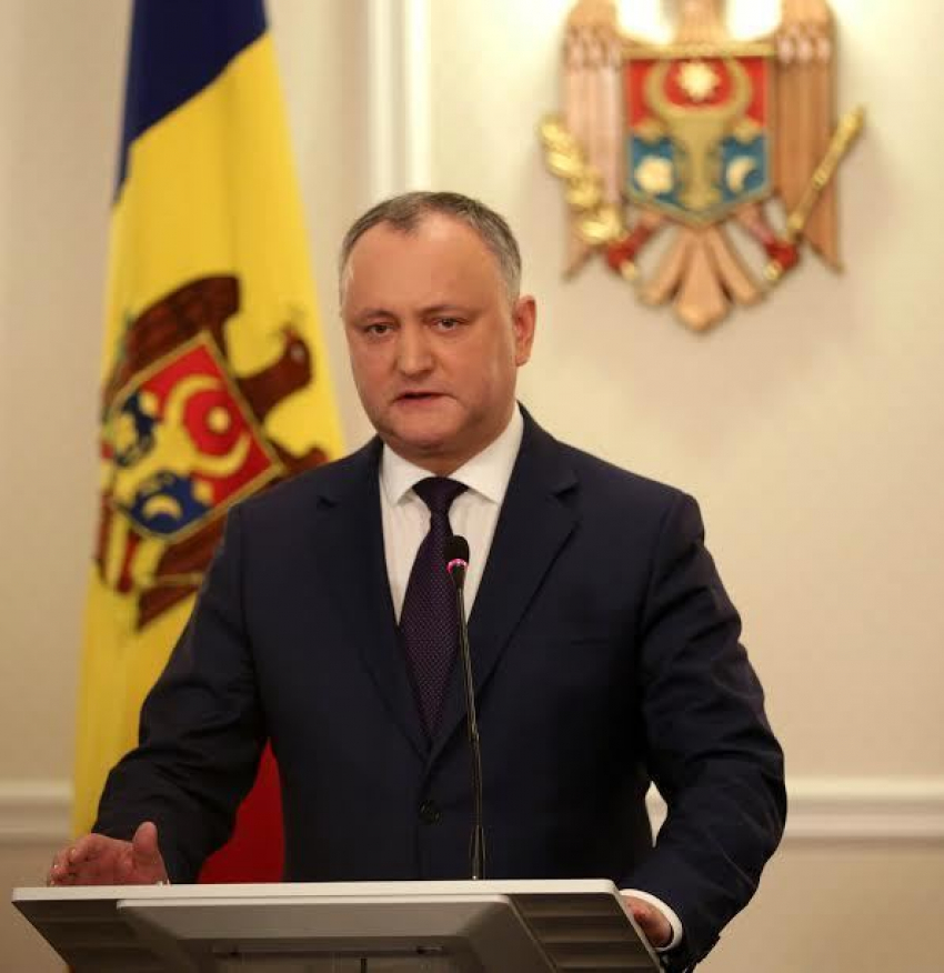 Додон поставил на место послов Румынии и США в Молдове 