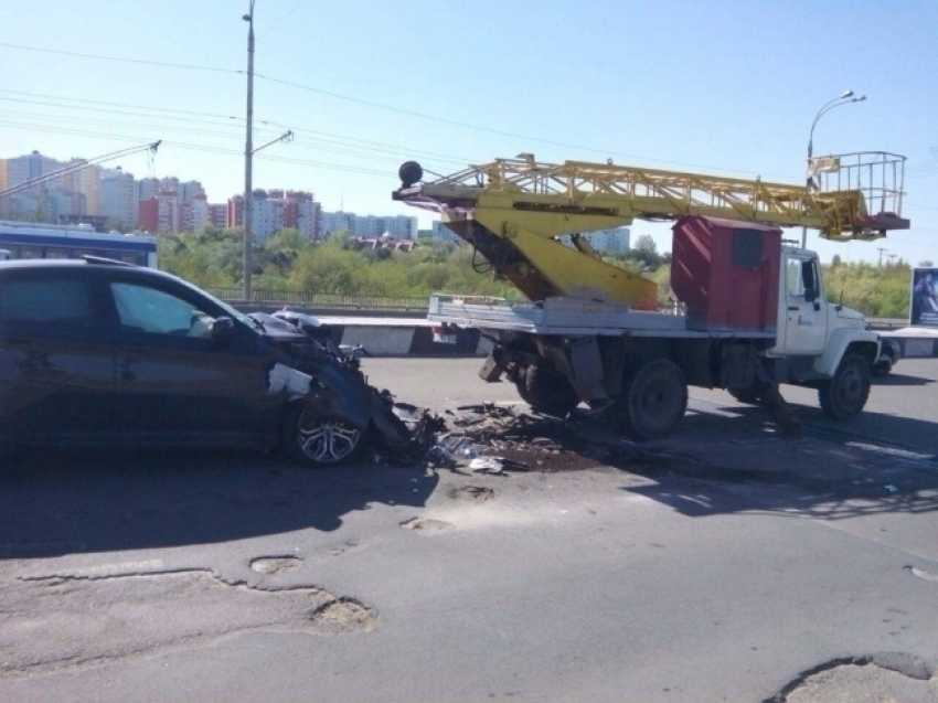 Стали известны подробности вчерашней аварии на Виадуке